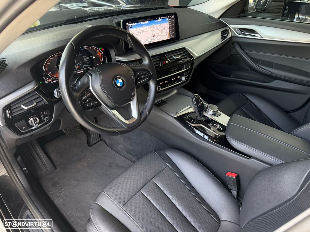 BMW 520 d Auto — fotografia 2