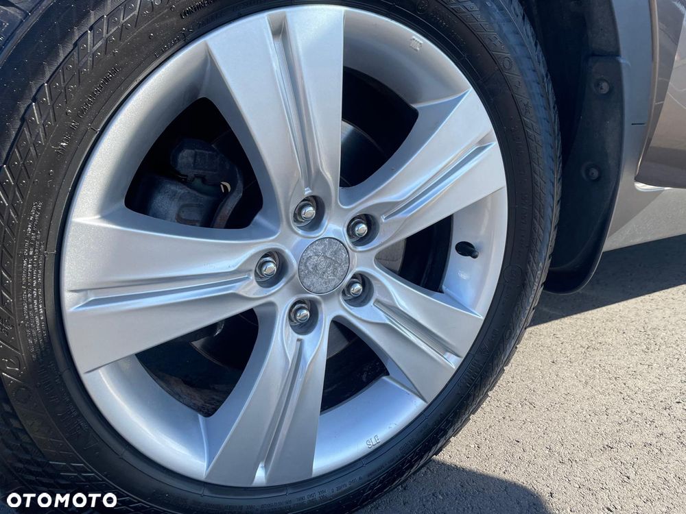 Kia Sportage 2.0 L - 5