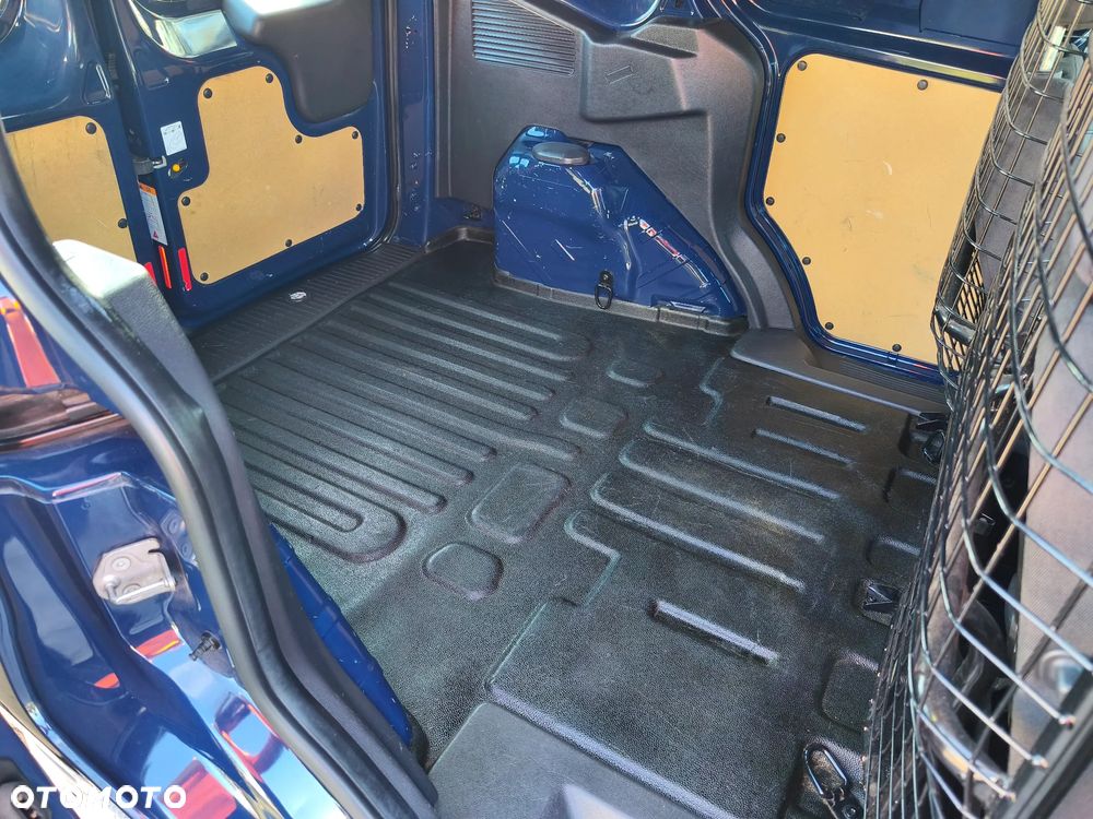 Ford TRANSIT COURIER - 17