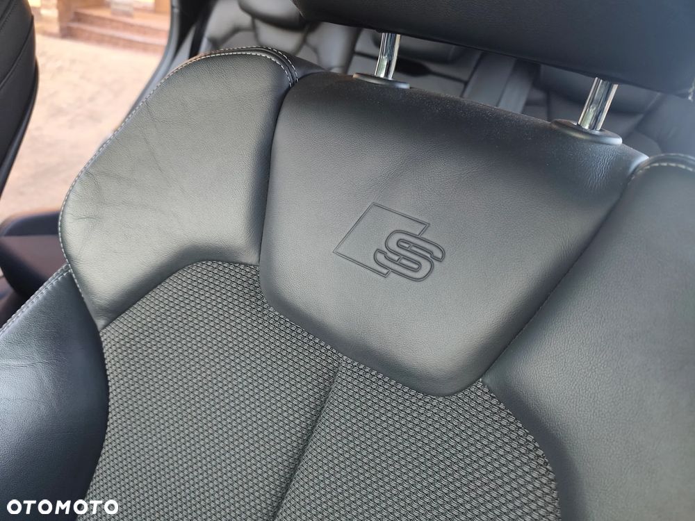 Audi Q5 2.0 TDI Quattro S tronic design - 12