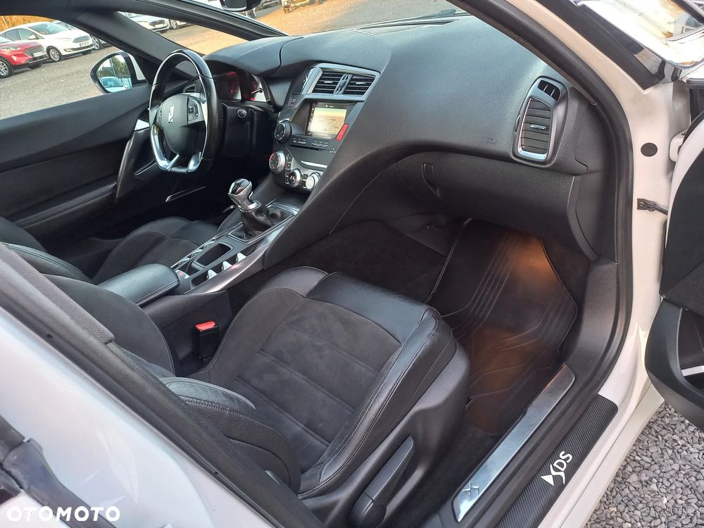 Citroën DS5 BlueHDi 150 Chic - 23