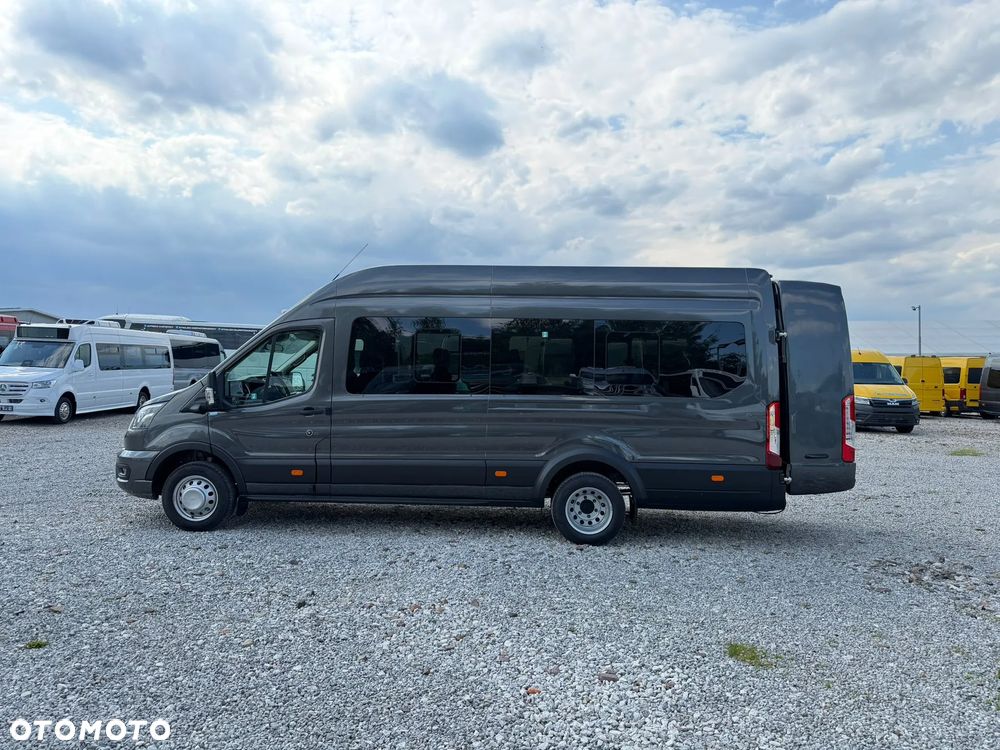 Ford Transit - 9
