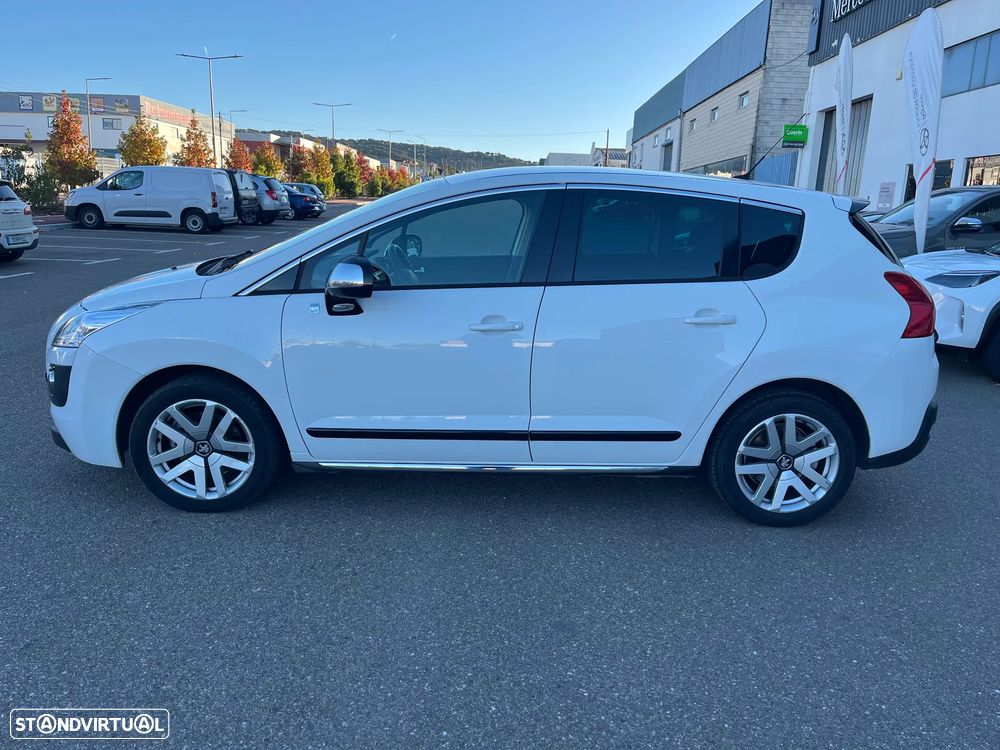 Peugeot 3008 2.0 HDi Hybrid4 - 2