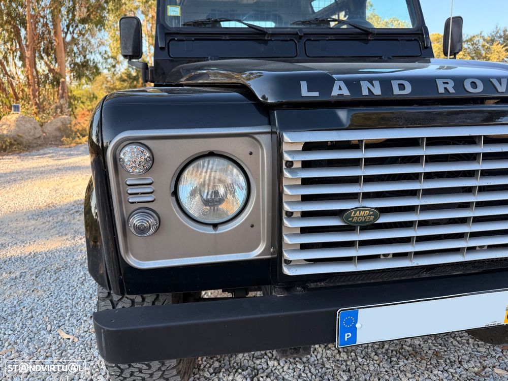 Land Rover Defender 90 2.5 TD5 Metal Top - 15