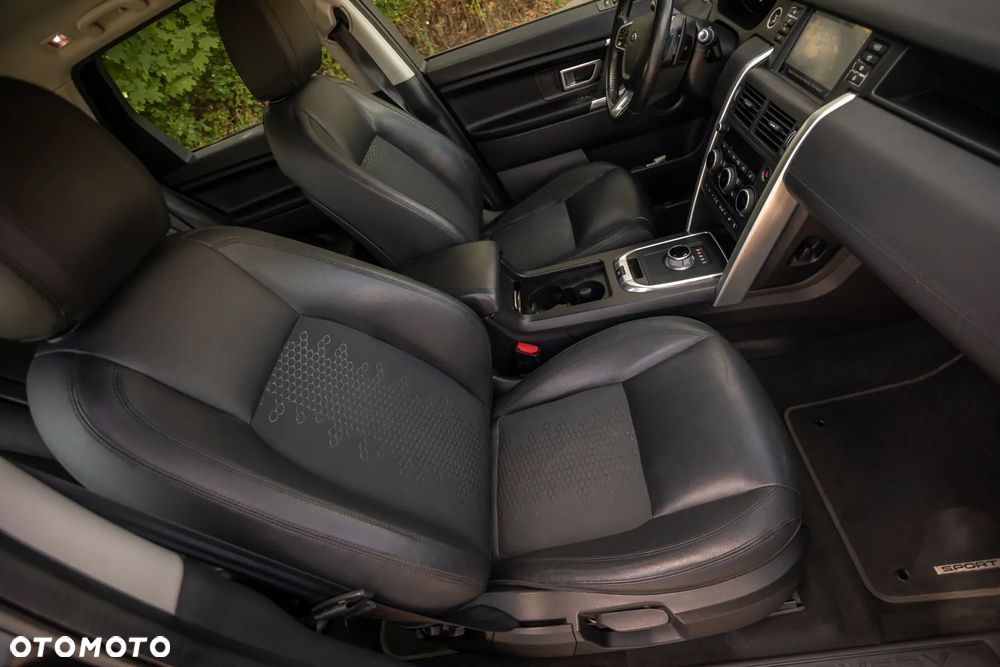 Land Rover Discovery Sport D150 HSE - 20