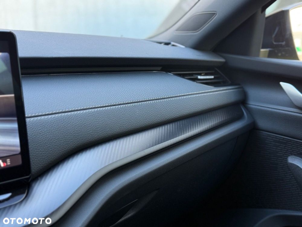 Skoda Octavia 1.5 TSI mHEV Sportline DSG - 32