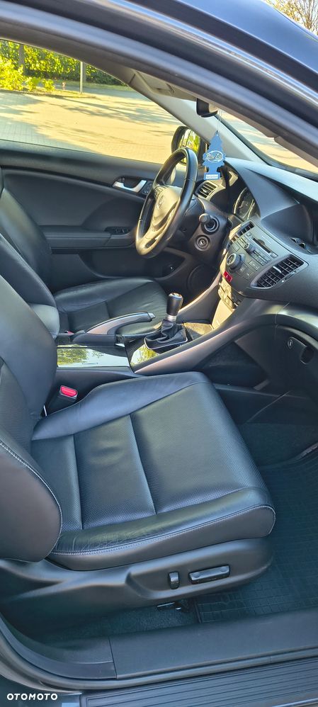 Honda Accord 2.4 Executive - 11