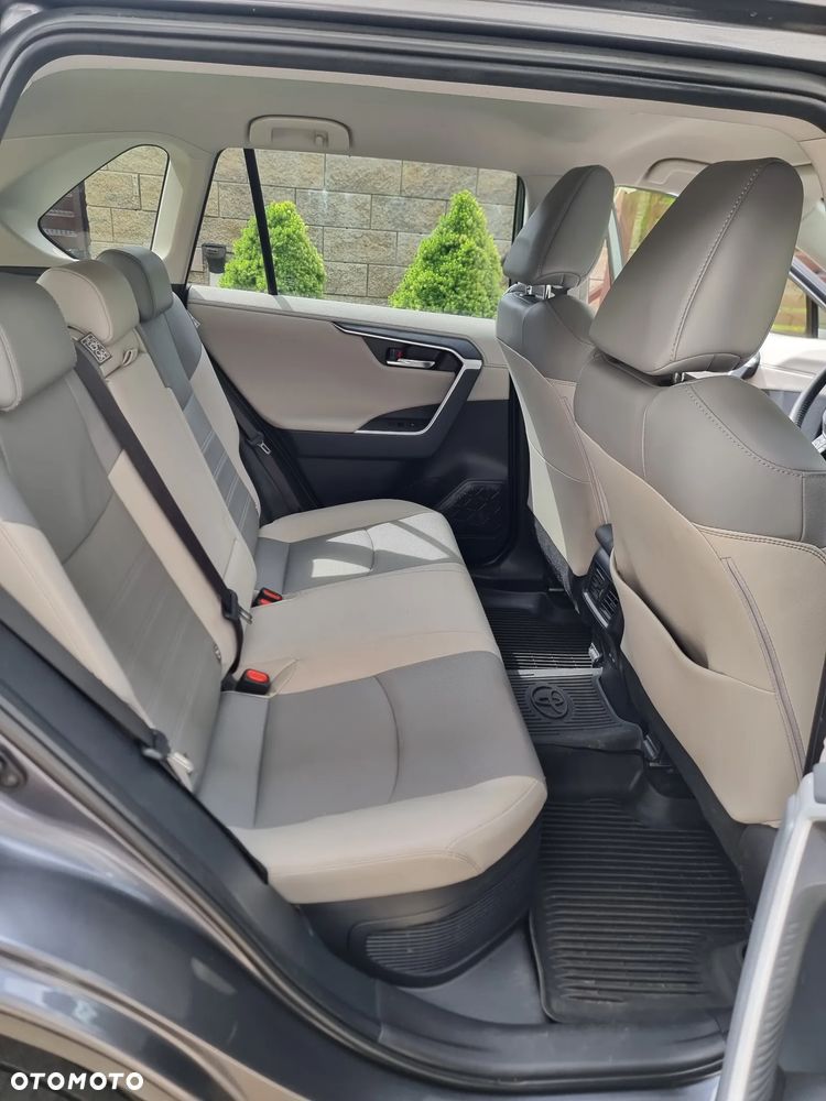 Toyota RAV4 2.5 Hybrid Executive 4x4 - 8