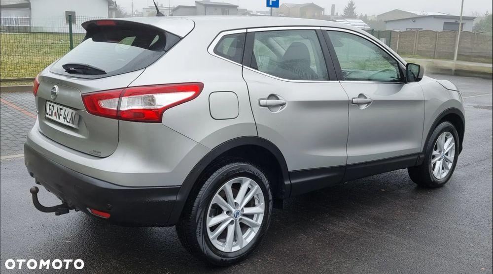 Nissan Qashqai 1.6 dCi Xtronic TEKNA+ - 5