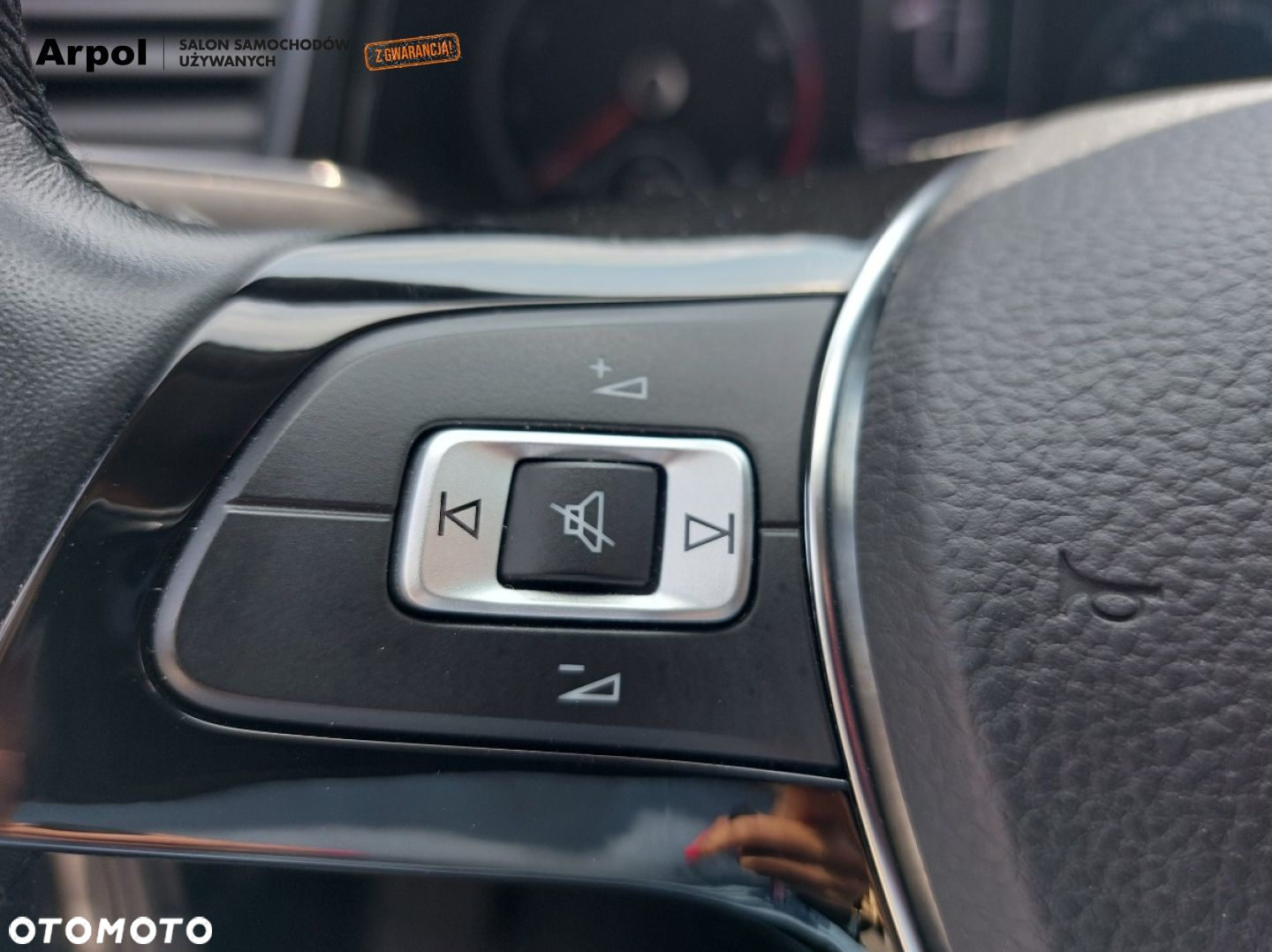 Volkswagen T-Roc 1.0 TSI Life - 12
