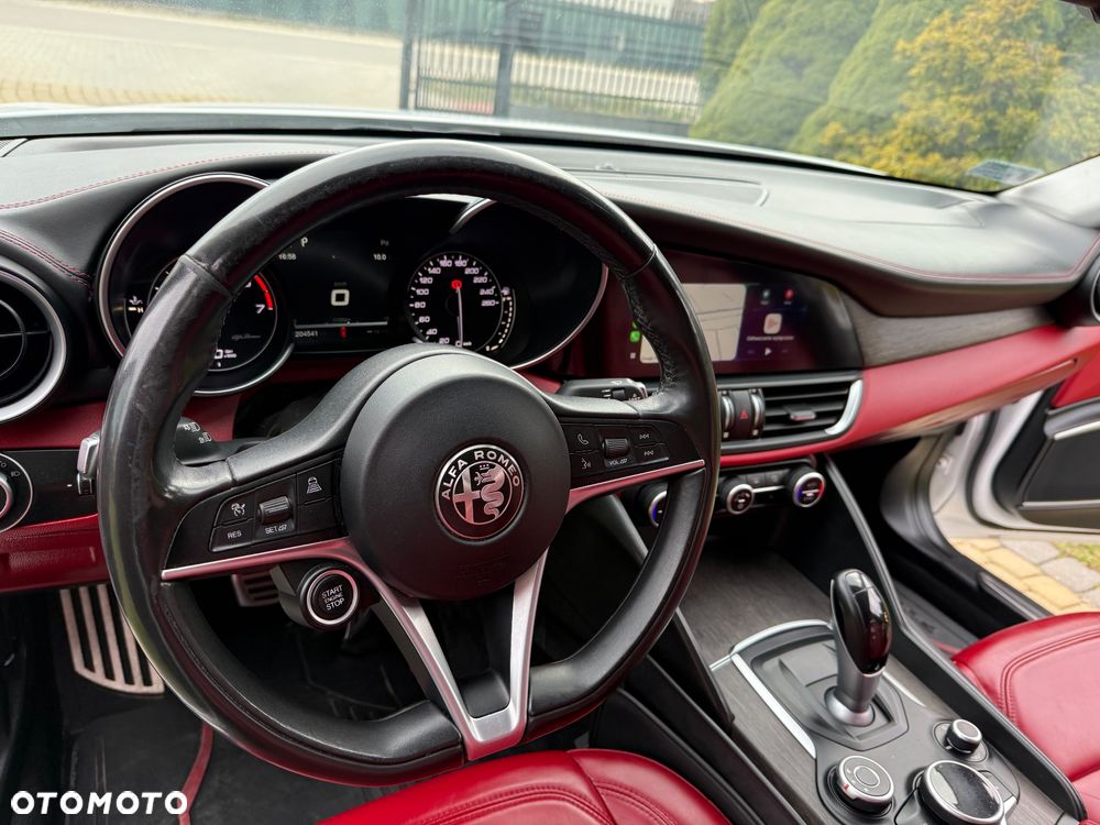 Alfa Romeo Giulia 2.0 Turbo Veloce Q4 - 34