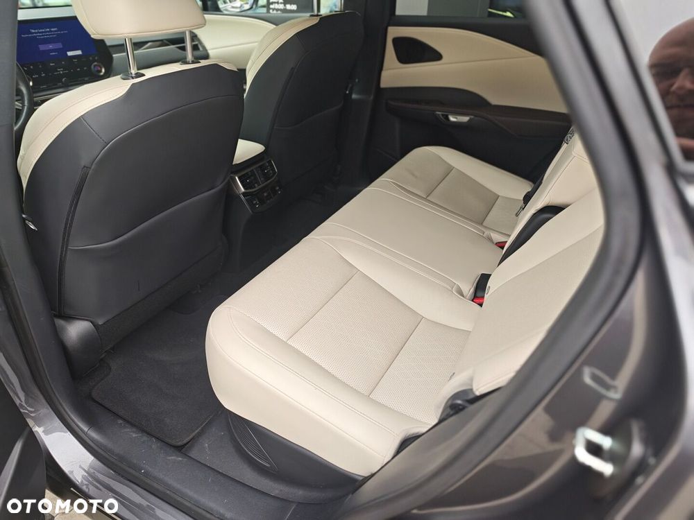 Lexus RX - 15