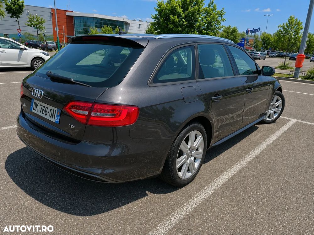 Audi A4 Limuzina 2.0 TDI DPF S line Sportpaket - 14
