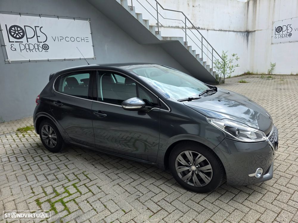 Peugeot 208 1.6 e-HDi Allure - 13