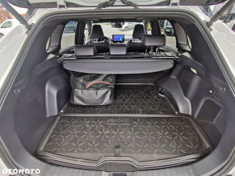 Toyota RAV4 2.5 Plug-In Hybrid Style 4x4 - 13