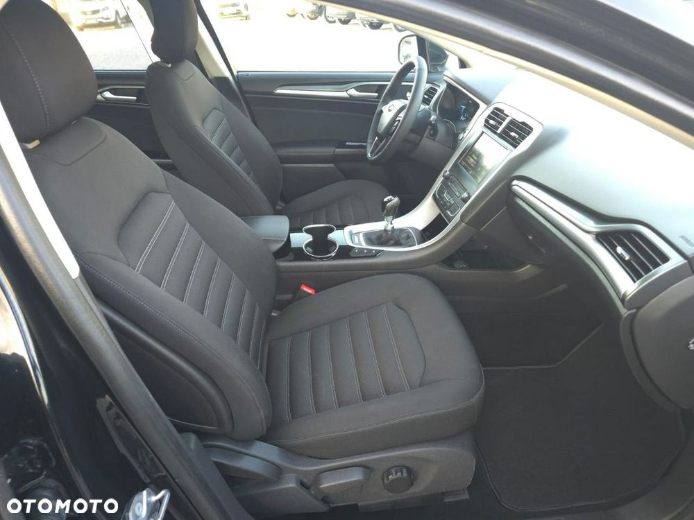Ford Mondeo - 9