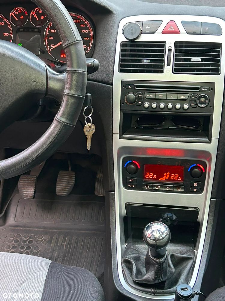 Peugeot 307 1.6 HDI D-sign - 5