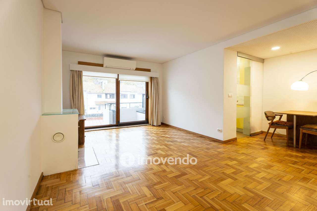 Apartamento T2 pronto a habitar, com garagem, na Senhora da Hora - Grande imagem: 4/32