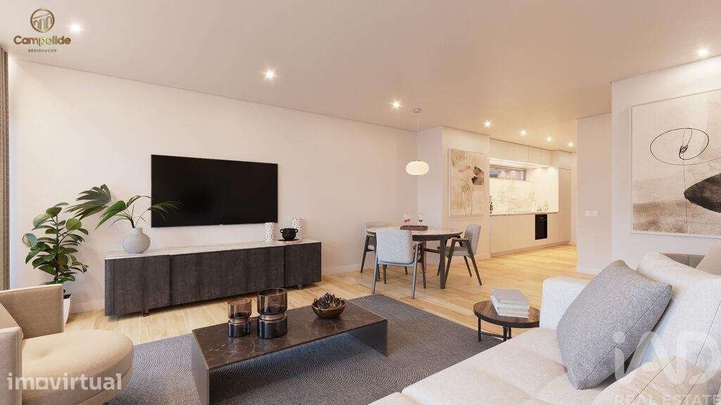 Apartamento T2 em Campolide de 90,00 m2 - Grande imagem: 2/14