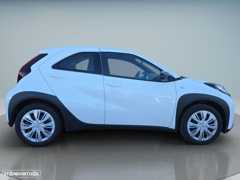 Toyota Aygo X - 9