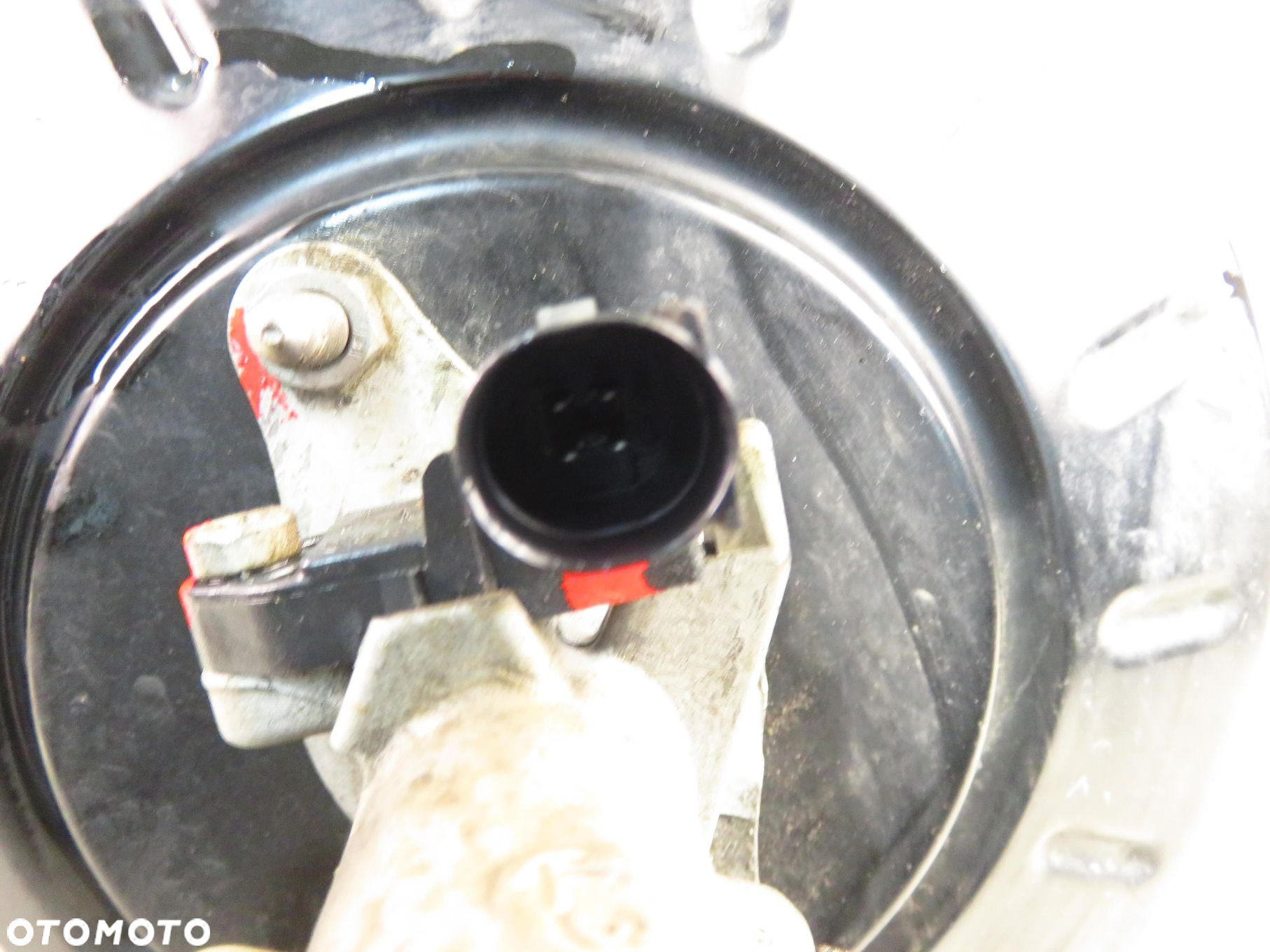 SERWO SKODA FABIA II (542) 1.4 - CGGB 6R1614105R - 4