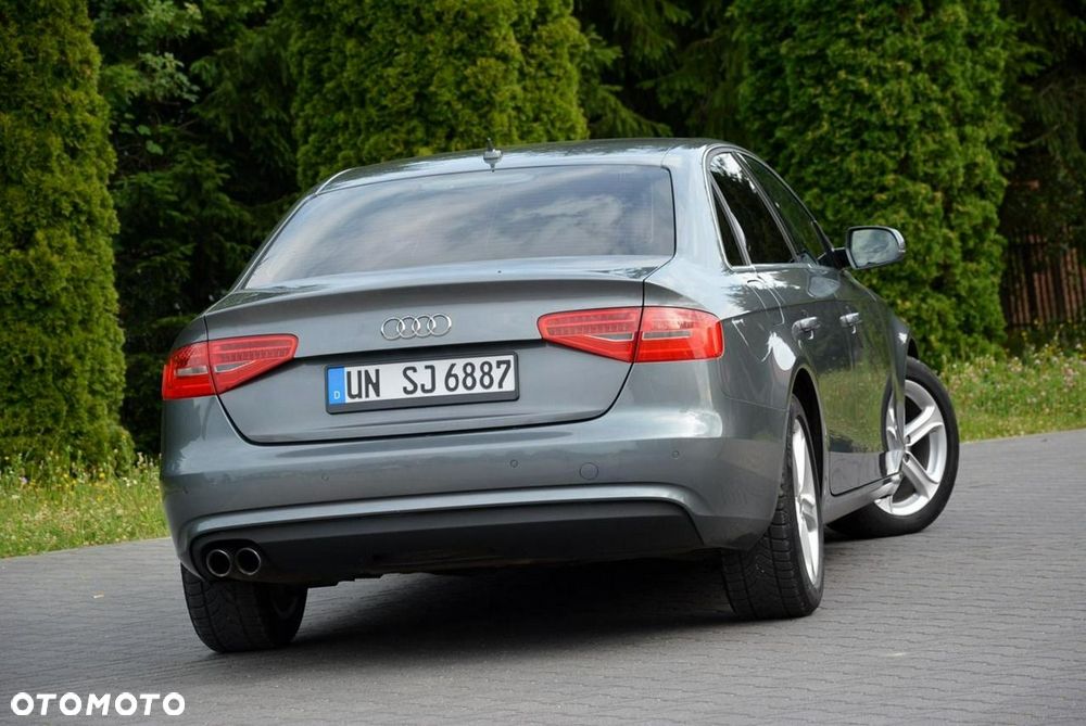 Audi A4 Limousine 2.0 TDI DPF Ambiente - 14