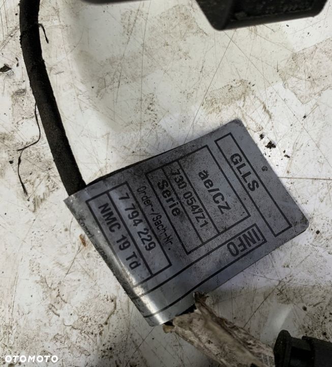 PRZEWODY WIĄZKA ŚWIEC ŻAROWYCH 7794229 BMW E65 V8 - 2