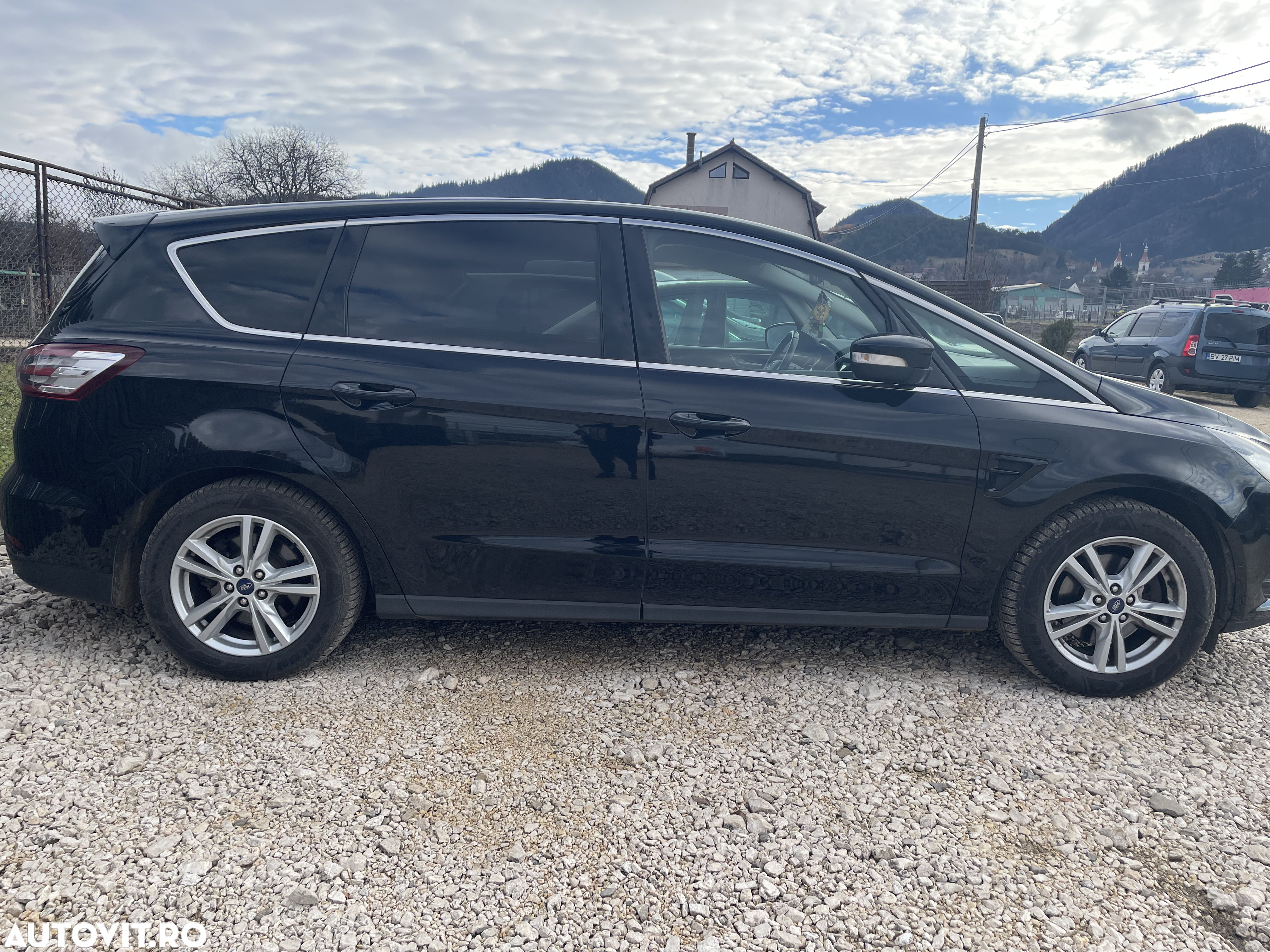Ford S-Max 2.0 EcoBlue Aut. TITANIUM - 11