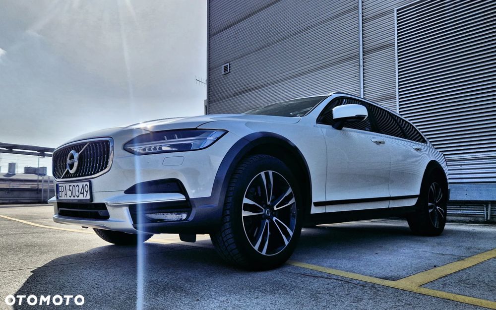 Volvo V90 Cross Country D5 SCR AWD Pro - 5