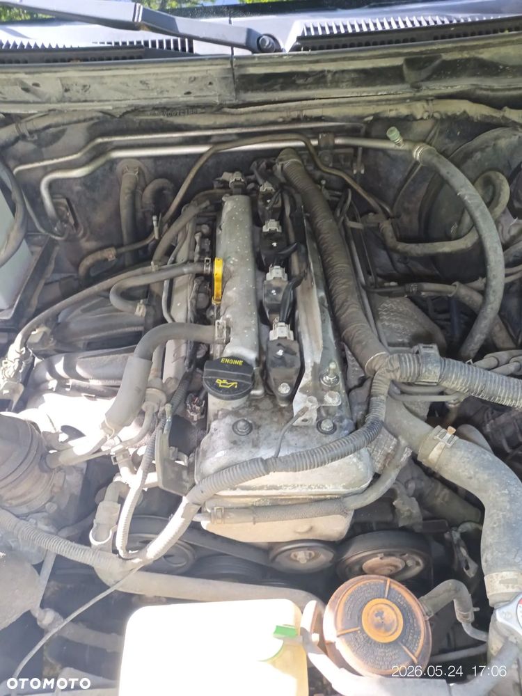Suzuki Grand Vitara 2.0 - 38