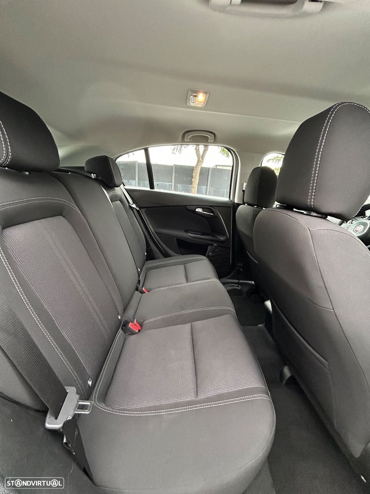 Fiat Tipo 1.4 16V Pop - 13