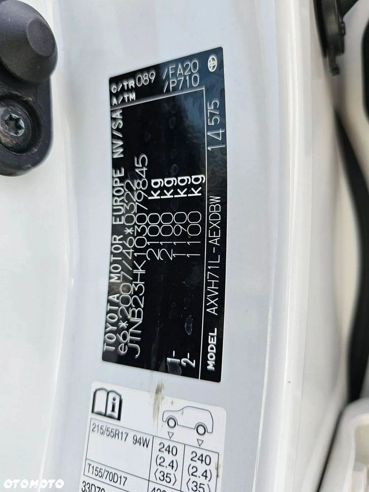 Toyota Camry 2.5 Hybrid Prestige CVT - 40