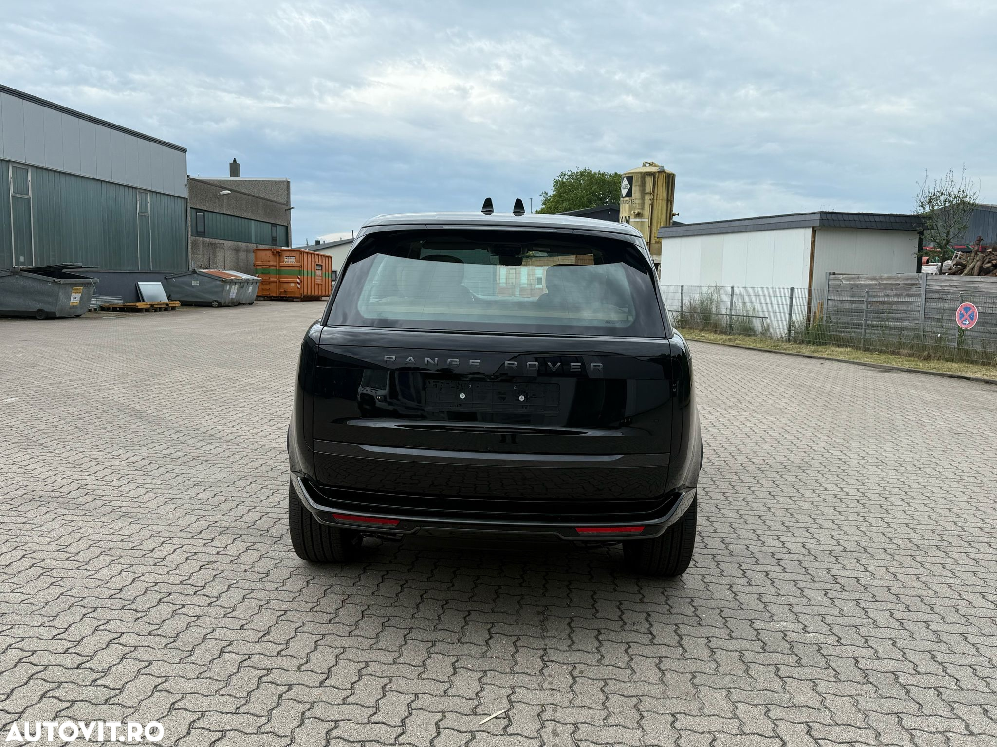 Land Rover Range Rover 4.4 V8 P530 LWB Autobiography - 7