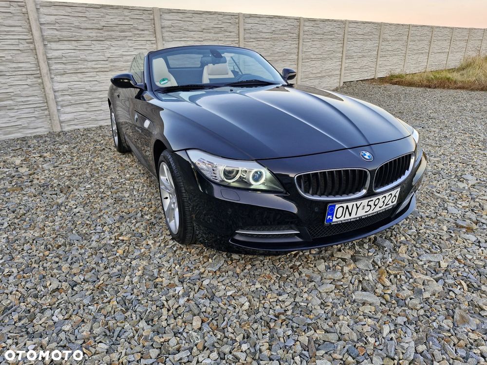 BMW Z4 sDrive23i - 10