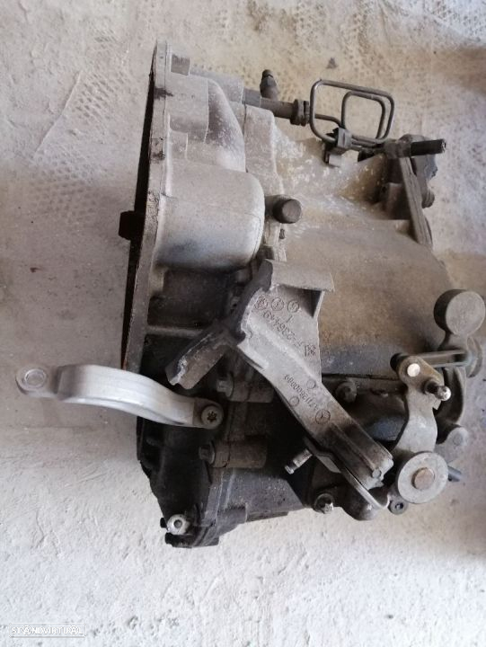 Caixa de velocidades Mercedes B W245 200cdi Manual - 3