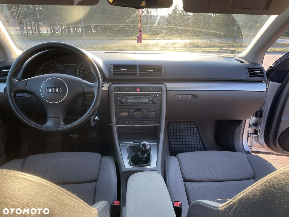 Audi A4 Limousine 1.8T - 9
