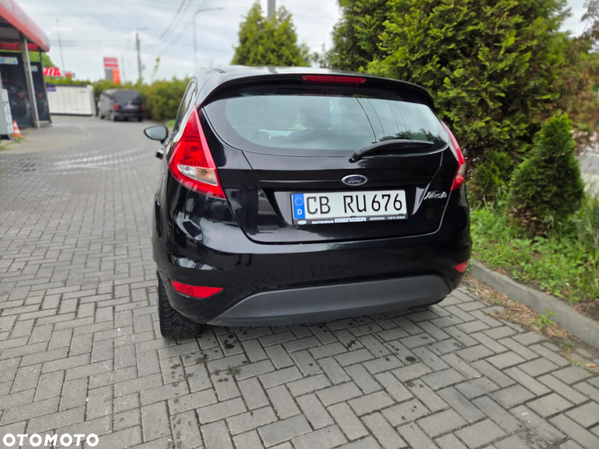 Ford Fiesta 1.25 Ambiente - 11