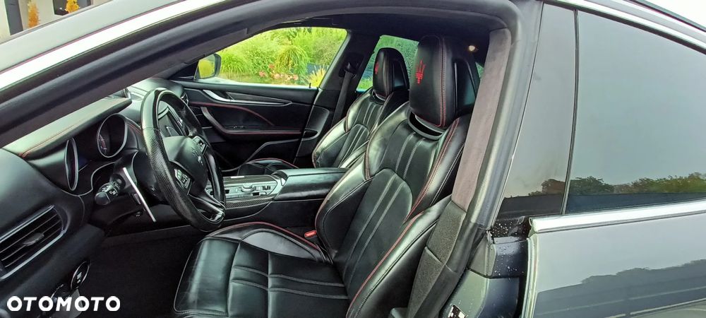 Maserati Levante S Q4 - 28