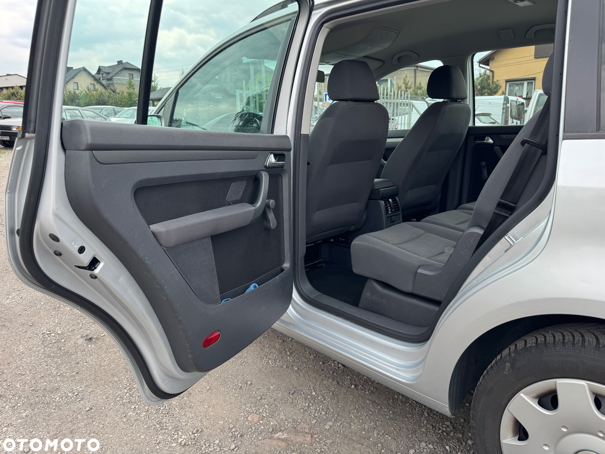 Volkswagen Touran 1.9 TDI - 14