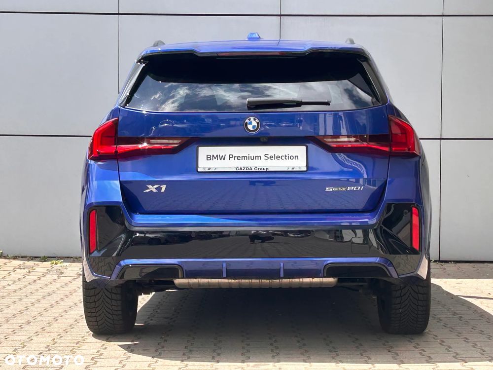 BMW X1 sDrive20i mHEV sport - 11