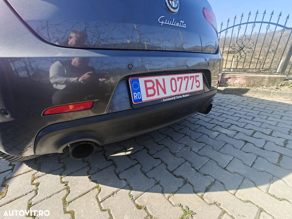 Alfa Romeo Giulietta 1.8 TBi 16V Quadrifoglio Verde - 11