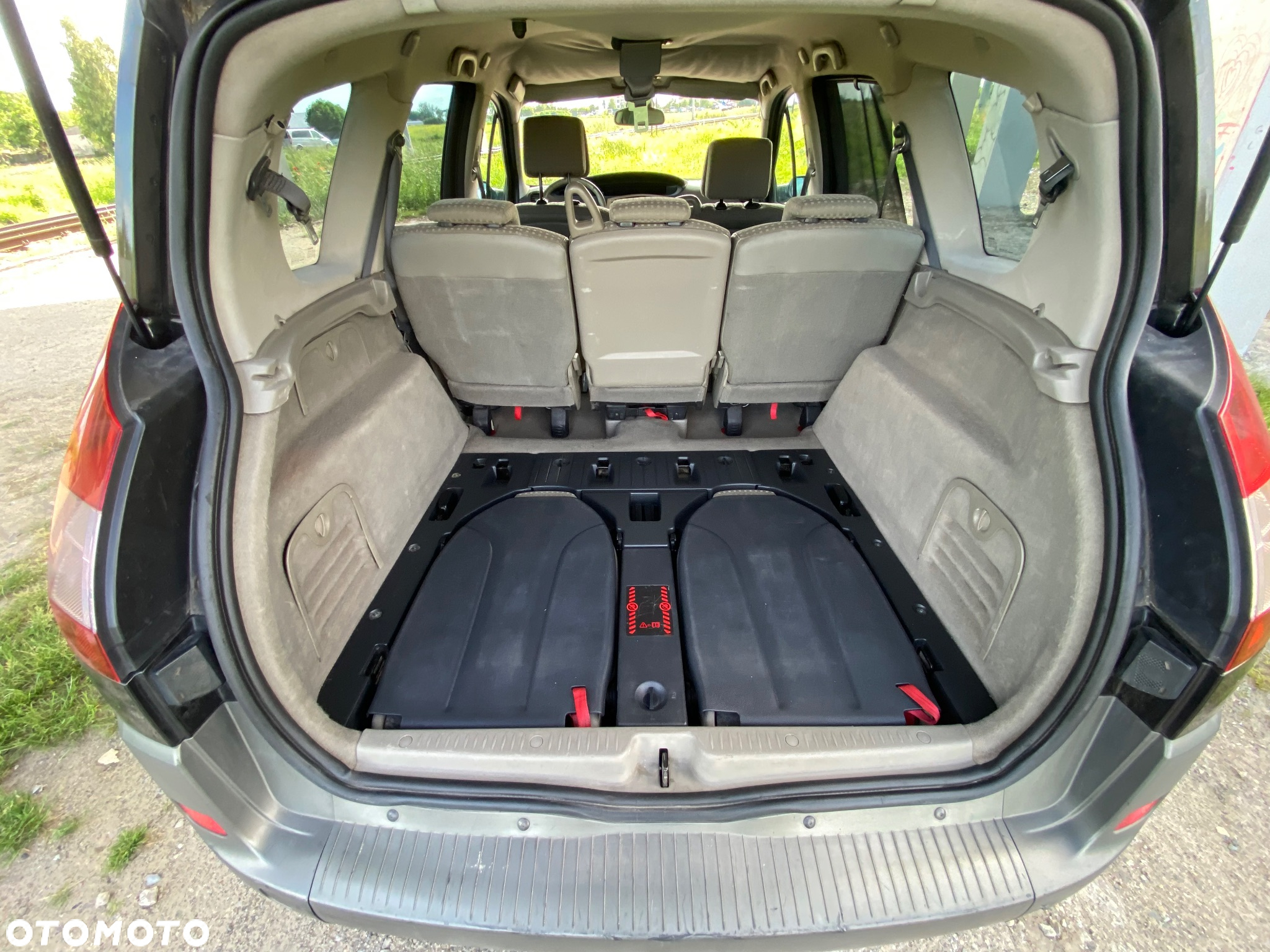 Renault Scenic - 18