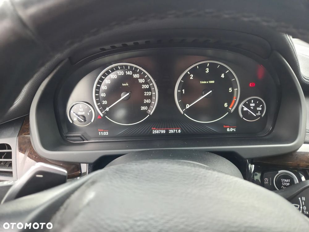 BMW X6 xDrive30d - 17