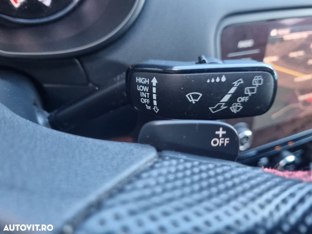 Skoda Octavia 2.0 TDI 4X4 DSG RS - 24