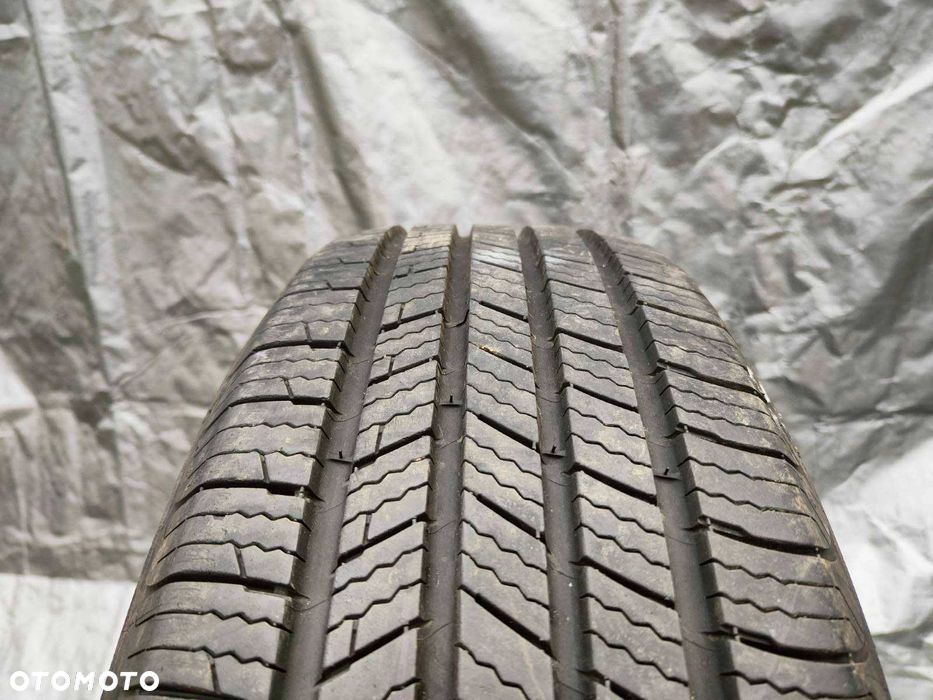 Opona Całoroczna Michelin Defender 215/65R17 DOT 0414 7mm bieżnika - 2