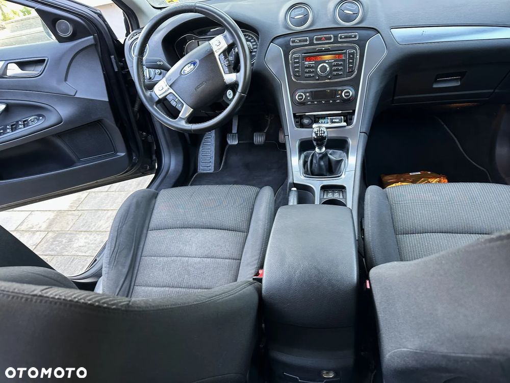 Ford Mondeo 2.0 TDCi Titanium - 4