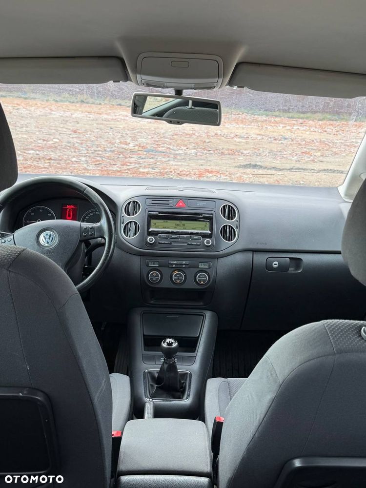 Volkswagen Golf Plus - 10