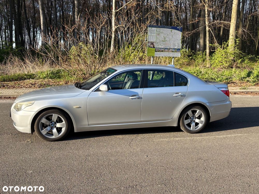 BMW Seria 5 525d - 3