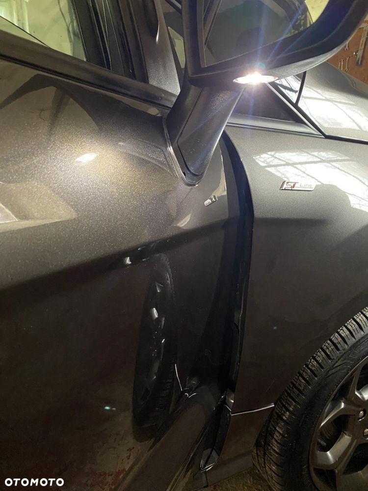Ford EcoSport - 19
