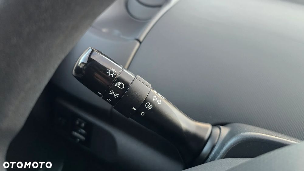Toyota Yaris - 27